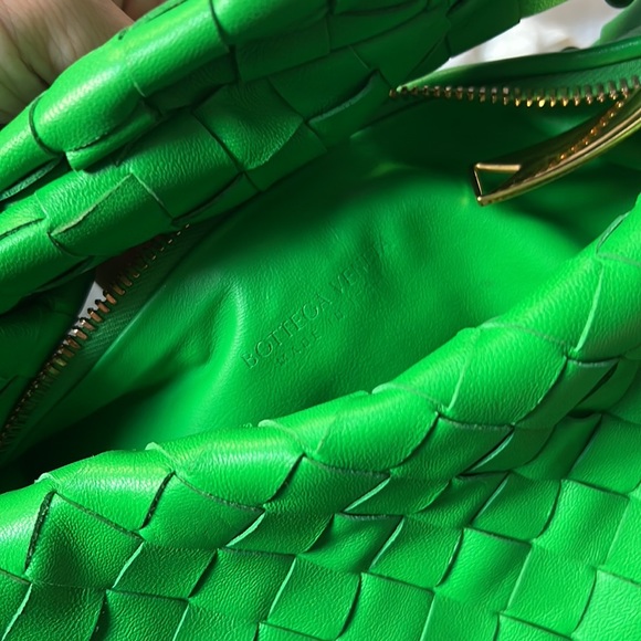 Like New Auth Bottega Veneta Jodie Mini Knotted Intrecciato Leather Tote Bag - Picture 10 of 11